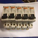 5X MERLIN GERIN INSTALLATIEAUTOMAAT B16 AUTOMAAT 230 VOLT, Ophalen of Verzenden, Nieuw