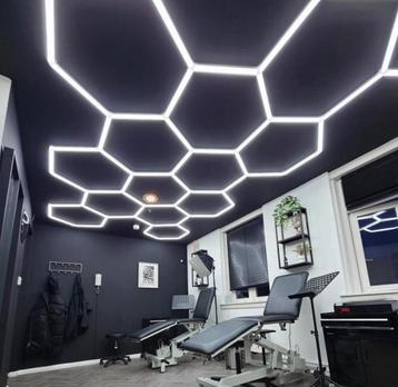 (Tattoo) Studio ter Overname – Centrum Rotterdam  beschikbaar voor biedingen