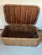 Grote rieten mand met deksel, Huis en Inrichting, Ophalen, 50 tot 100 cm, Zo goed als nieuw, Minder dan 50 cm
