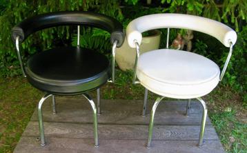 CASSINA LC7 LE CORBUSIER DRAAISTOEL beschikbaar voor biedingen