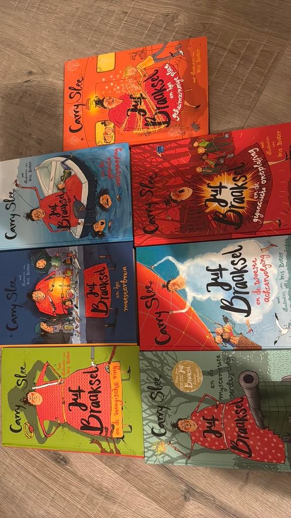 Juf Braaksel - Complete Serie (7 Boeken) Carry Slee, Boeken, Kinderboeken | Jeugd | onder 10 jaar, Ophalen of Verzenden, Zo goed als nieuw
