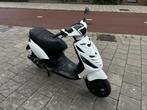 Piaggio zip 4t 50cc, Fietsen en Brommers, Scooters | Piaggio, Ophalen, Gebruikt, Maximaal 45 km/u, Zip
