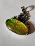 925 kettinghanger met Opal triplet nieuw, Sieraden, Tassen en Uiterlijk, Overige voorstellingen, Verzenden, Nieuw, Met edelsteen