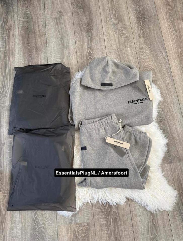Essentials Fear of God pak Dark Oatmeal, Kleding | Heren, Heren-kledingpakketten, Nieuw, Ophalen of Verzenden