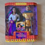 Esmeralda& Phoebus  Disney The Hunchback of Notre Dame, Ophalen, Nieuw, Pop