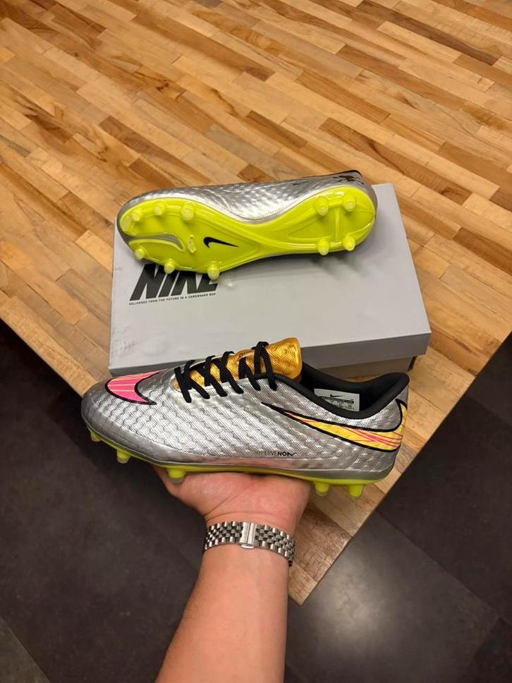 Nike Hypervenom Phantom FG (39 tm 45), Sport en Fitness, Loopsport en Atletiek, Zo goed als nieuw, Hardloopschoenen, Overige merken