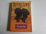 BEVERLY LEWIS - OKTOBERLIED - CHR. ROMAN, Boeken, Ophalen of Verzenden, Gelezen, Nederland