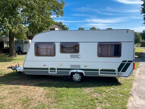 Chateau Calista Chalet 450,mover,voortent,luifel,inventaris, Caravans en Kamperen, Caravans, Particulier, tot en met 4, 750 - 1000 kg