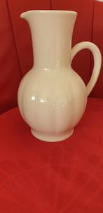 Witte vaas / schenkkan (ZG gekroond), Ophalen of Verzenden