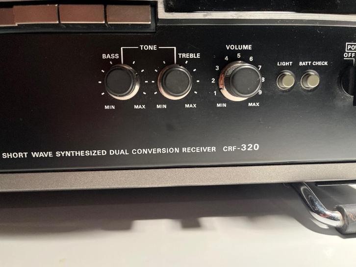 Sony zeldzame wereldontvanger CRF 320, Audio, Tv en Foto, Radio's, Zo goed als nieuw, Wereldontvanger, Ophalen of Verzenden