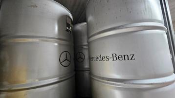 Mercedes-Benz Oliedrums - Leeg 200 liter.  beschikbaar voor biedingen