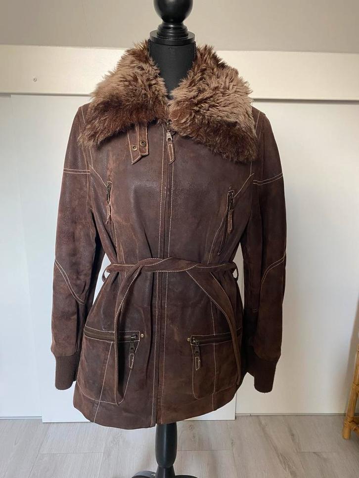 Mooie lederen vintage style jas van soho new york maat L, Kleding | Dames, Jassen | Winter, Zo goed als nieuw, Maat 42/44 (L)