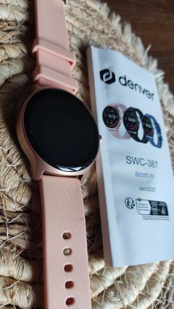 Denver SWC-387 Smartwatch - Roze met rose beschikbaar voor biedingen