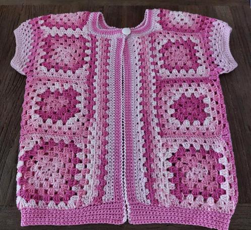 Granny square vest, Hobby en Vrije tijd, Breien en Haken, Nieuw, Haken, Ophalen
