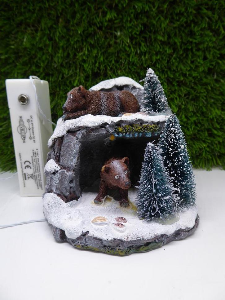Luville Item  --  Bear cave  -  ik ruim op, Diversen, Kerst, Nieuw, Ophalen of Verzenden