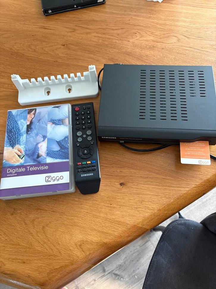 Samsung Ziggo Decoder met Afstandsbediening, Audio, Tv en Foto, Decoders en Harddiskrecorders, Gebruikt, Decoder, Ophalen