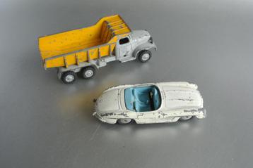 CORGI TOYS Mercedes 300 SL Roadster + >? Kiepwagen metaal  beschikbaar voor biedingen