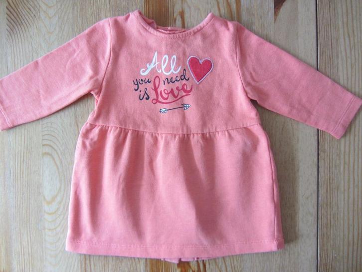 Zalmroze jurkje met tekst Lupilu maat 62-68, Kinderen en Baby's, Babykleding | Maat 62, Zo goed als nieuw, Meisje, Jurkje of Rokje