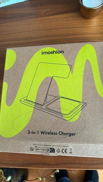 Te koop 3 in 1 wireless charger ( oplader) 