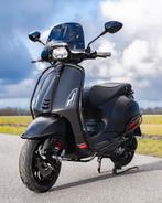 Vespa Sprint 2022, Fietsen en Brommers, Scooters | Vespa, Ophalen, Maximaal 45 km/u, Vespa S, Zo goed als nieuw