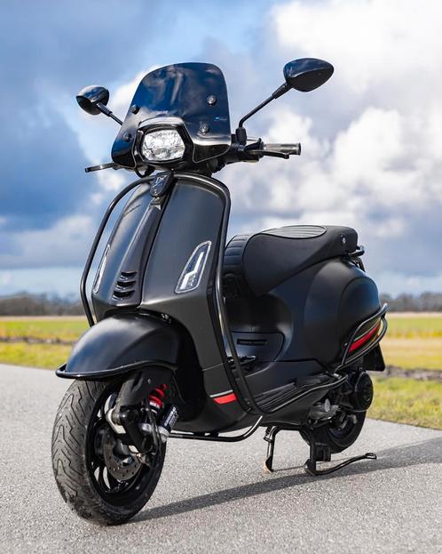 Vespa Sprint 2022, Fietsen en Brommers, Scooters | Vespa, Zo goed als nieuw, Vespa S, Maximaal 45 km/u, Ophalen
