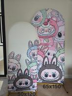 Backdrop Labubu * te Huur, Hobby en Vrije tijd, Feestartikelen | Verhuur, Ophalen, Nieuw, Verjaardag