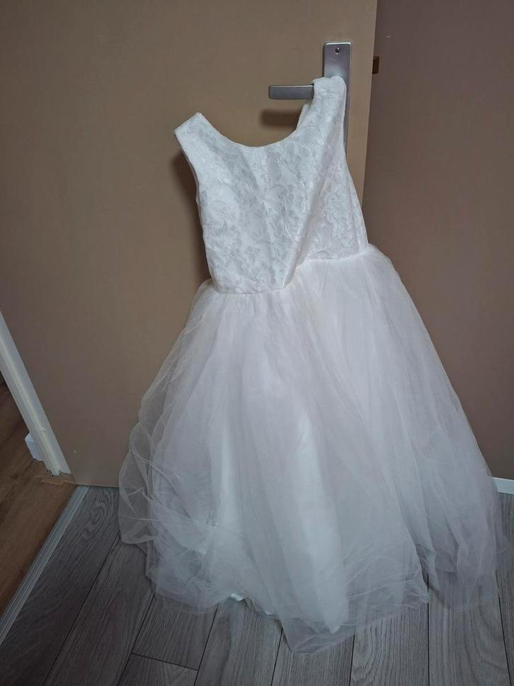 Mooie bruidsmeisjes  jurk voor meisjes maat 8/9 jaar, Kinderen en Baby's, Kinderkleding | Schoenen en Sokken, Zo goed als nieuw