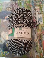 XXL Mix Wol - Zwart/Wit - 425g, Ophalen of Verzenden, Nieuw, Breien of Haken, Wol of Garen