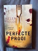 Perfecte Prooi - Helen Fields Thriller, Europa overig, Helen Fields, Ophalen of Verzenden, Zo goed als nieuw