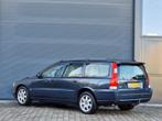 Volvo V70 2.4 Summum a/z onderhouden nwe apk 2026!, Blauw, 2435 cc, Dealer onderhouden, Euro 4