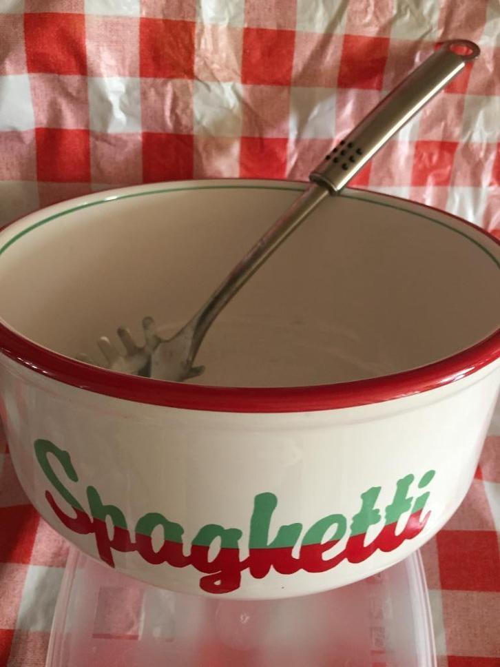 Pasta schaal / Spagetti Schaal - groot - Ø 21 cm, Huis en Inrichting, Keuken | Servies, Gebruikt, Schaal of Schalen, Overige stijlen