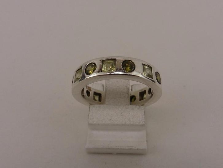 Zilveren damesring met zirkonia                         Z218, Sieraden, Tassen en Uiterlijk, Ringen, Gebruikt, Dame, 17 tot 18