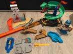 Hot Wheels sets met trackbuilder en truck, Ophalen, Racebaan, Zo goed als nieuw, Hot Wheels