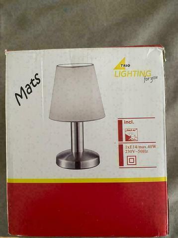 Tafellamp Trio Mats nieuw in doos beschikbaar voor biedingen