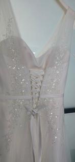 Trouwjurk Maat 38 - Strikdetail Achterkant, Ophalen of Verzenden, Zo goed als nieuw, Wit, Trouwjurk