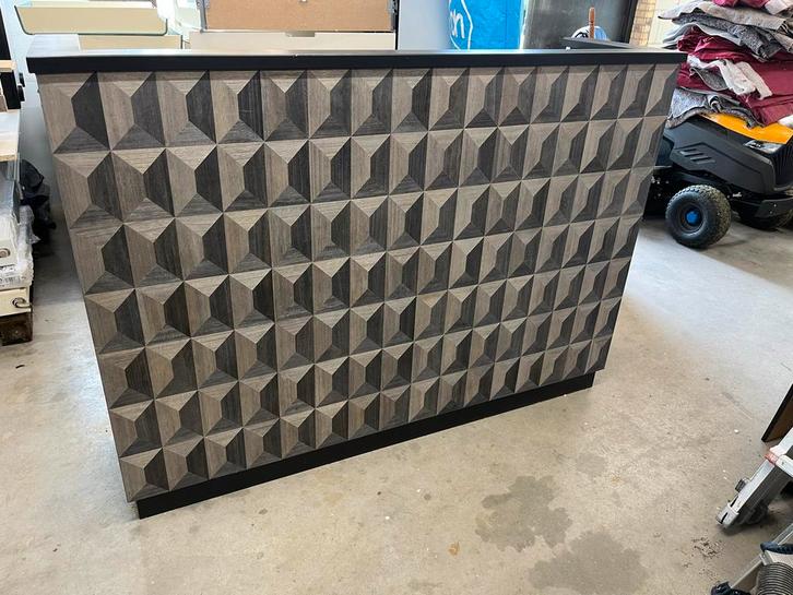 Stijlvolle toonbank / balie, Huis en Inrichting, Barren, Zo goed als nieuw, Ophalen