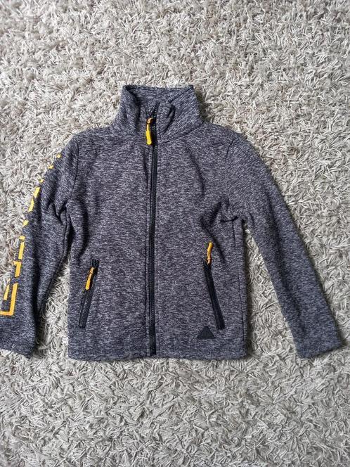Kinderkleding mt 116 vest, Kinderen en Baby's, Kinderkleding | Maat 116, Zo goed als nieuw, Jongen, Trui of Vest, Ophalen of Verzenden