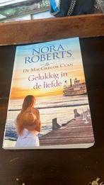 Gelukkig in de liefde - Nora Roberts, Boeken, Ophalen of Verzenden, Gelezen, Nora Roberts, Nederland