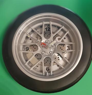 Klok Autoband model beschikbaar voor biedingen