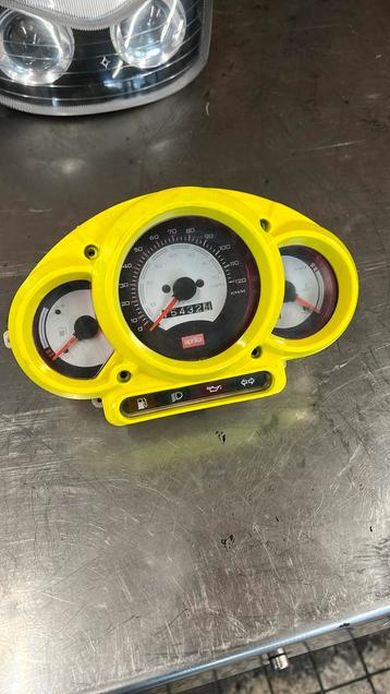 Speedometer Aprilia SR/ Piaggo beschikbaar voor biedingen