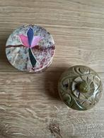 2 x vintage speksteen dekseldoosje doosje parelmoer inleg, Ophalen of Verzenden