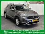 Volkswagen T-Roc 1.0 TSI STYLE NAVIGATIE CLIMATE CONTROL STO, Auto's, Volkswagen, Voorwielaandrijving, Stof, Gebruikt, Zwart