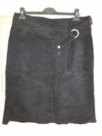 Zwarte suède rok Zoi 40, Maat 38/40 (M), Zwart, Ophalen of Verzenden, Gedragen