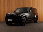 Land Rover Defender 110 2.0 P300e 110 X-Dynamic HSE HUD-PANO, Auto's, Land Rover, Automaat, Gebruikt, Zwart, 4 cilinders