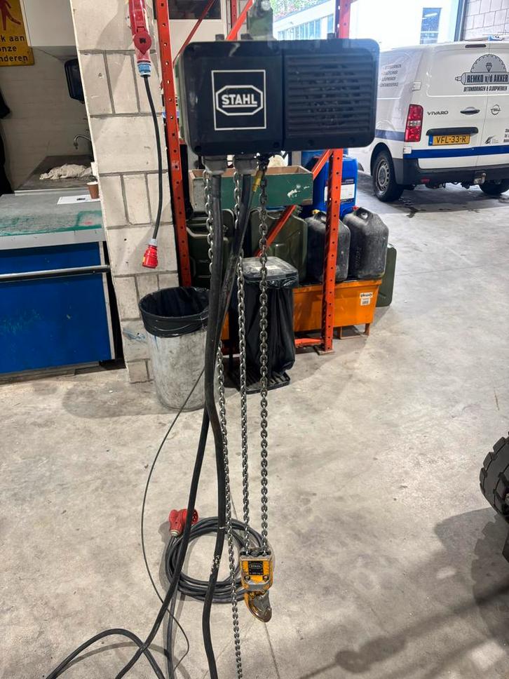 Stahl Elektrische Takel 300kg, Doe-het-zelf en Verbouw, Lieren en Takels, Ophalen of Verzenden