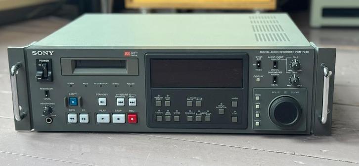 Sony PCM-7040 DAT recorder, Audio, Tv en Foto, Professionele Audio-, Tv- en Video-apparatuur, Gebruikt, Audio, Ophalen