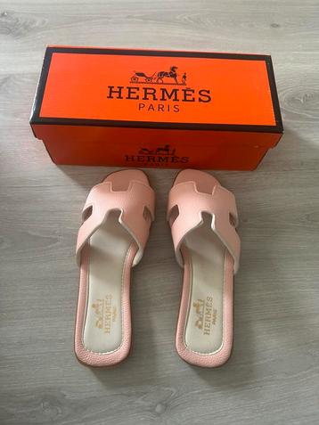 Hermes Oran roze maat 36 nieuw beschikbaar voor biedingen