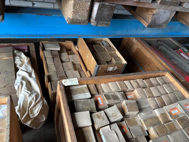 Splitpennen, Doe-het-zelf en Verbouw, IJzerwaren en Bevestigingsmiddelen, Nieuw, Overige typen, 50 tot 100 mm, Ophalen