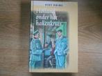 Piet Prins Holland onder het hakenkruis, Boeken, Oorlog en Militair, Algemeen, Ophalen of Verzenden, Zo goed als nieuw, Tweede Wereldoorlog