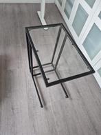 Stijlvol bijzettafeltje met glazen blad, Huis en Inrichting, Tafels | Bijzettafels, 55 tot 75 cm, Modern, Rechthoekig, Ophalen